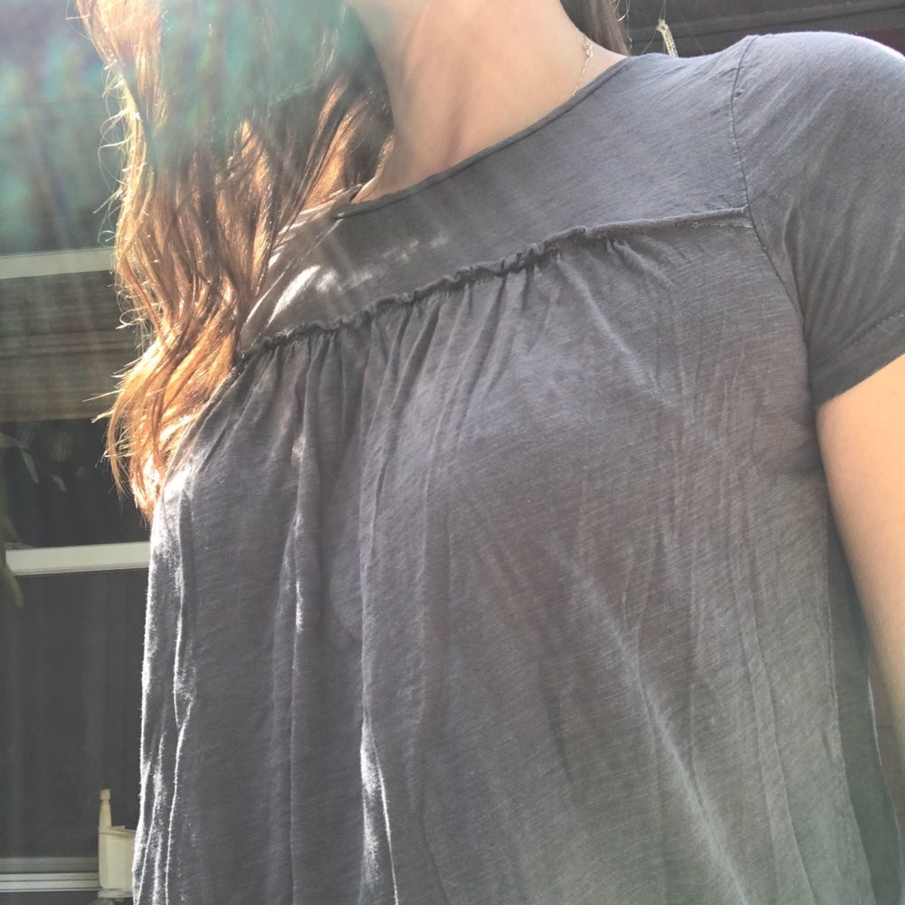 J Crew top with Ruffle - Picture 4 of 4